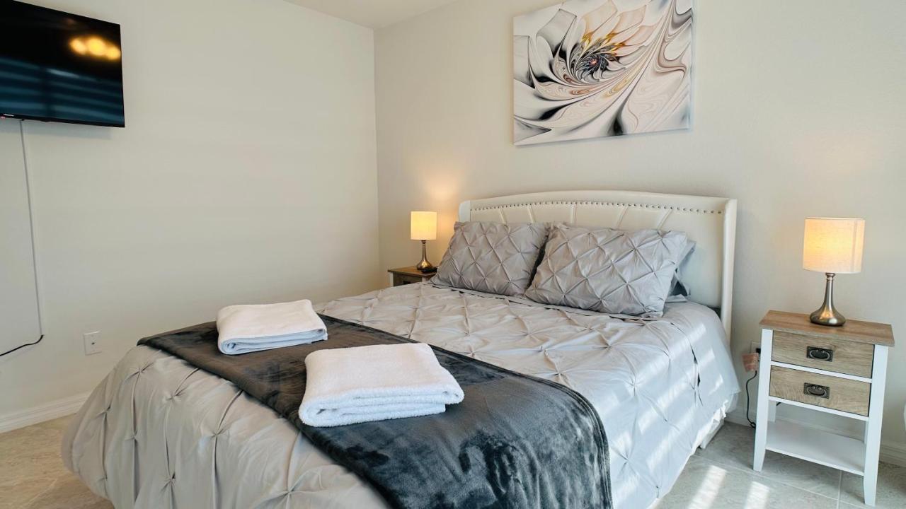 Вилла The Salt Life Get Away - Cape Coral, Florida Экстерьер фото